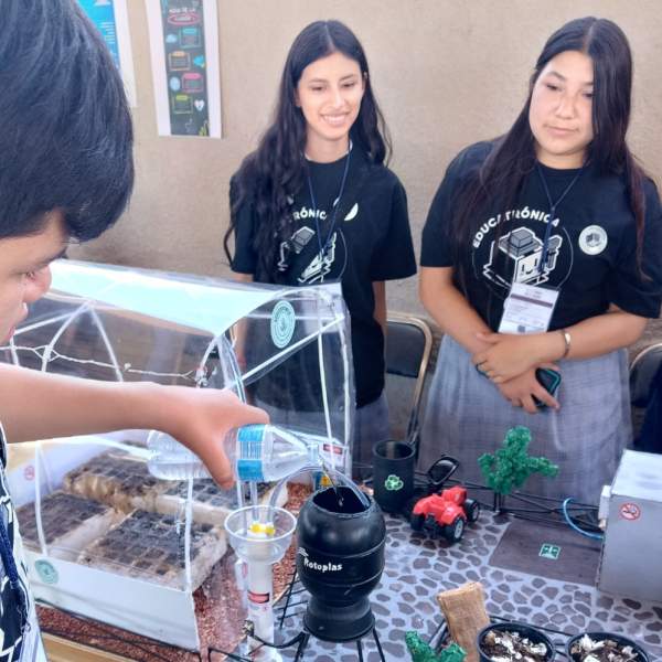 Invita Gobierno de Sonora a participar en la Quinta Competencia Estatal de Robótica: SEC