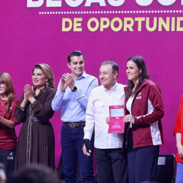 Gobernador Durazo beca a más de 600 atletas sonorenses y asegura su formación deportiva